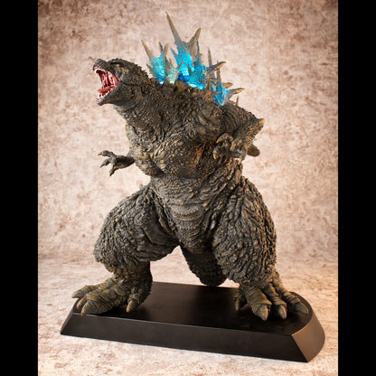 PREMIUM BANDAI UA Monsters Godzilla (2023) assault on Ginza image color ver. LED light & Sound gimmick Figure Japan NEW