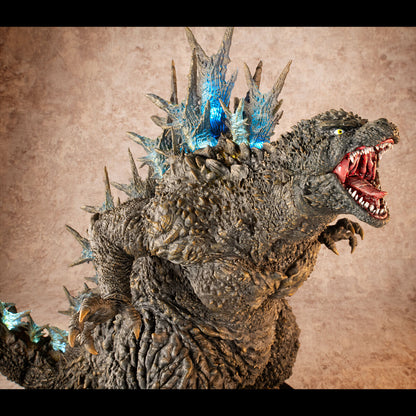 PREMIUM BANDAI UA Monsters Godzilla (2023) assault on Ginza image color ver. LED light & Sound gimmick Figure Japan NEW