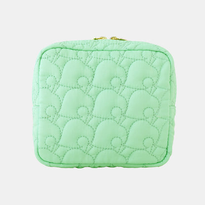 Animal Crossing: New Horizons - A convenient leaf-patterned quilted daily pouch book