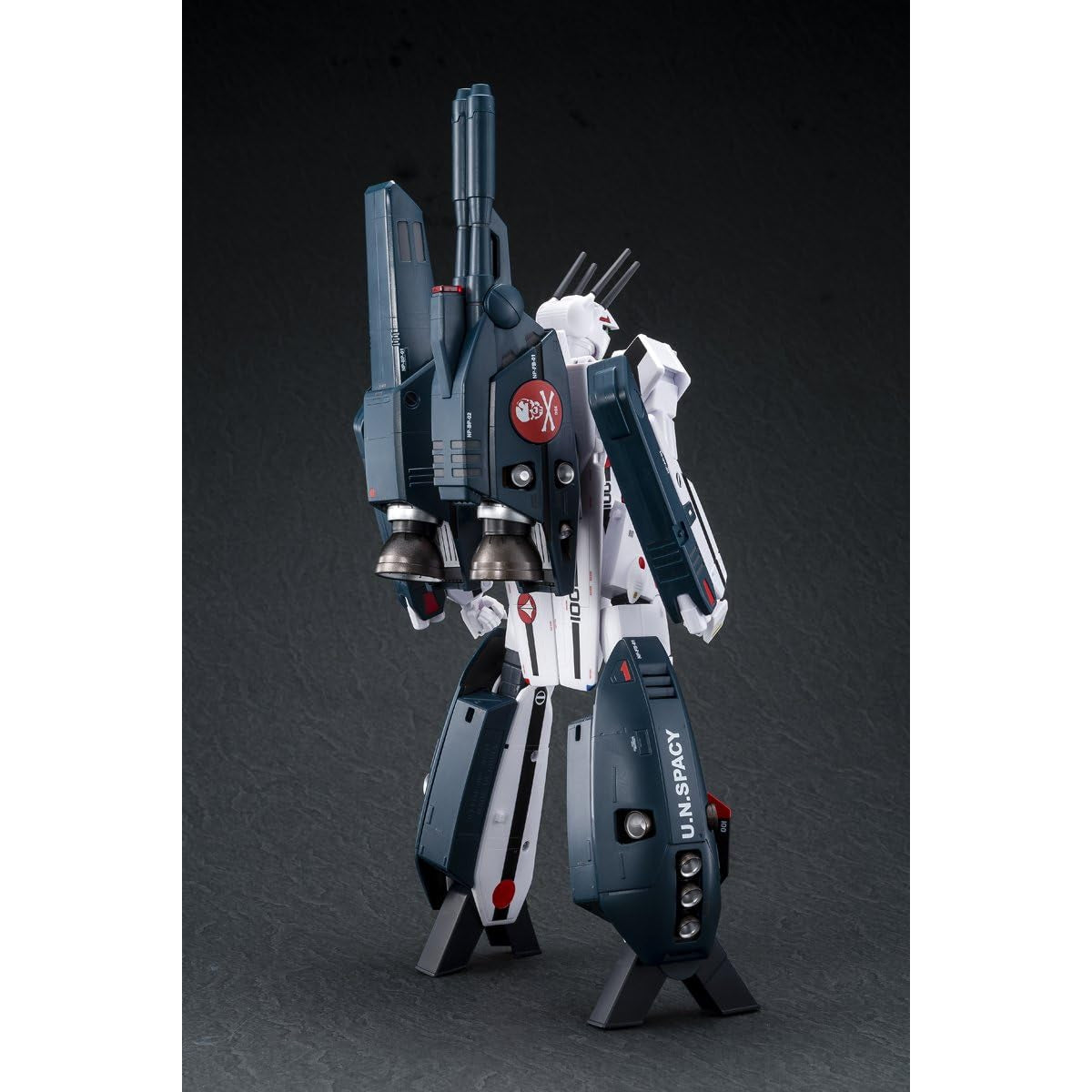 The Super Dimension Fortress Macross: Do You Remember Love? Completely transformed VF-1S Strike Valkyrie Hikaru Ichijyo Loaded Machine movie ver. 1/60 scale Figure Japan NEW